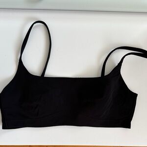 Lululemon Sports Bra Like a Cloud